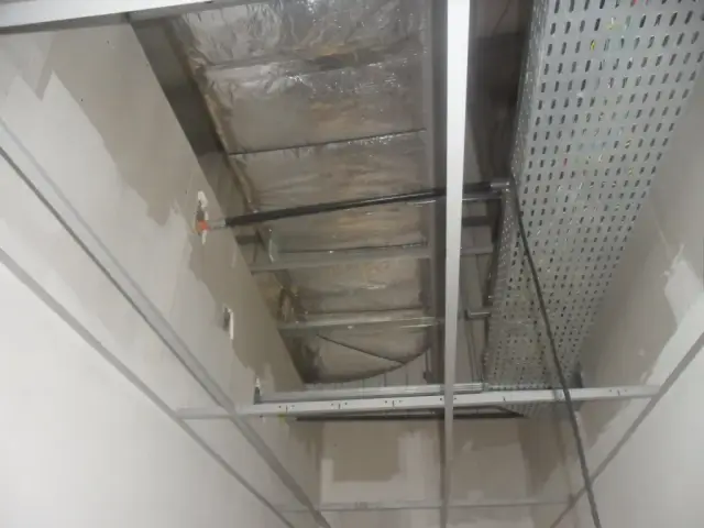 Projeto realizado no Galpão Dril Quip - foto 3 - Projetos Realizados - Rio de Janeiro // Manutenção Preventiva de Ar Condicionado